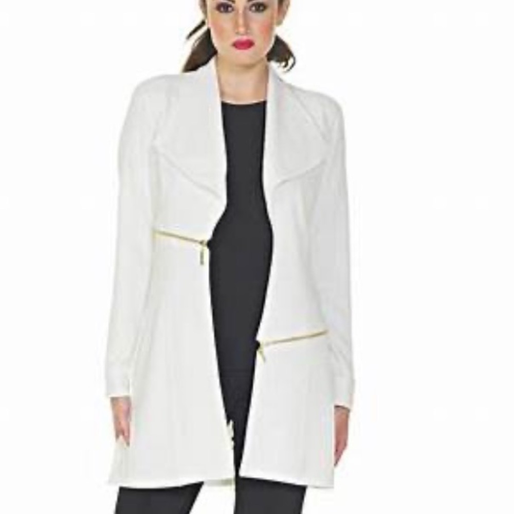 Eva Varro jacket